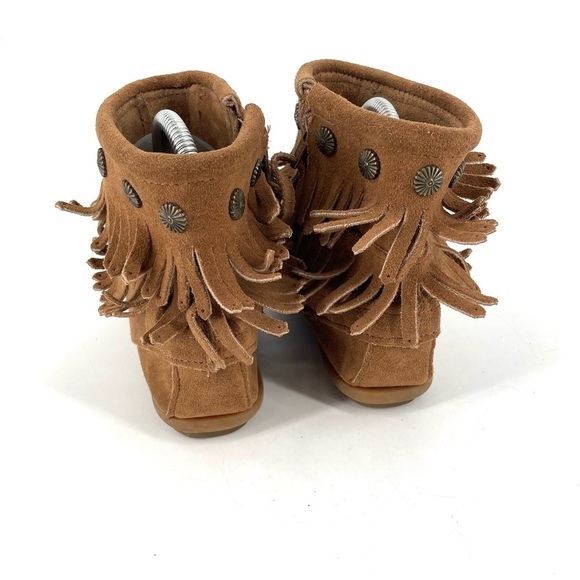 MINNETONKA Western Double Fringe Suede Taupe Brown Side Zip Ankle Bootie Boot - Picture 6 of 8